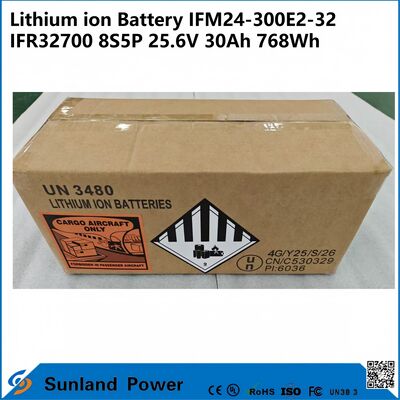 IFM 프로 25.6V 30Ah 산업용 배터리 IFR32700 셀, 8S5P, 768Wh에 의해 구동됩니다. AGV, 로봇 및 태양광 저장소용으로 제작되었습니다.